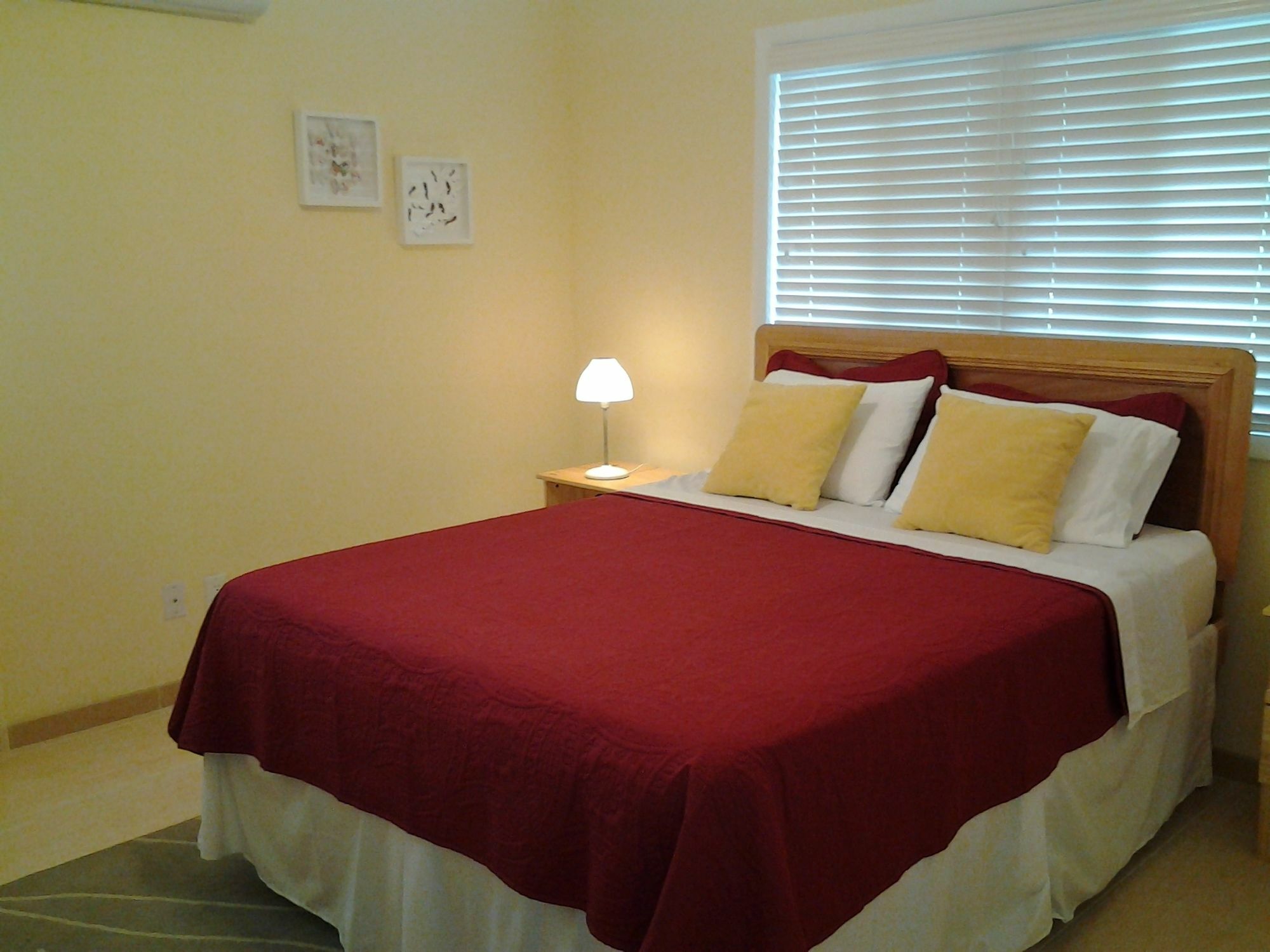 Sir Charles Guest House Palmetto Point Esterno foto