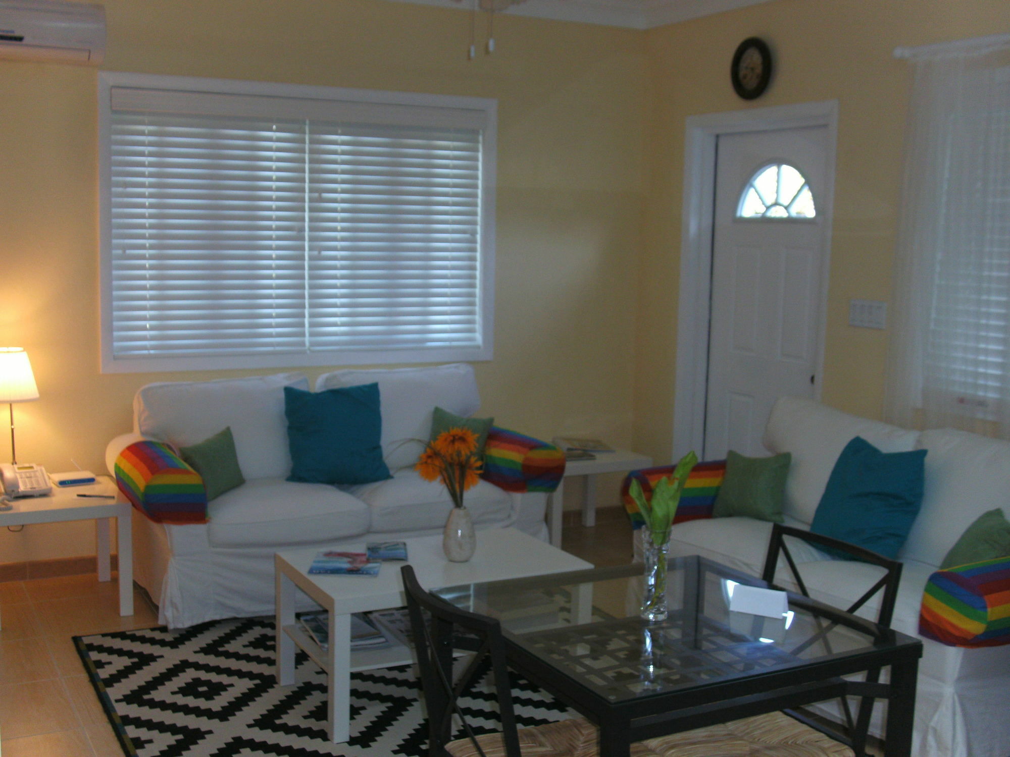 Sir Charles Guest House Palmetto Point Esterno foto