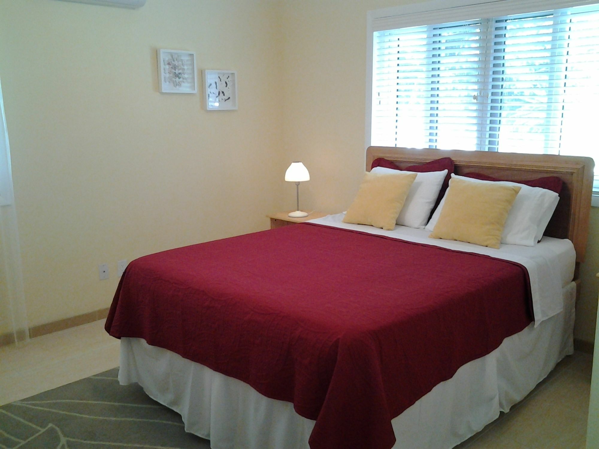 Sir Charles Guest House Palmetto Point Esterno foto