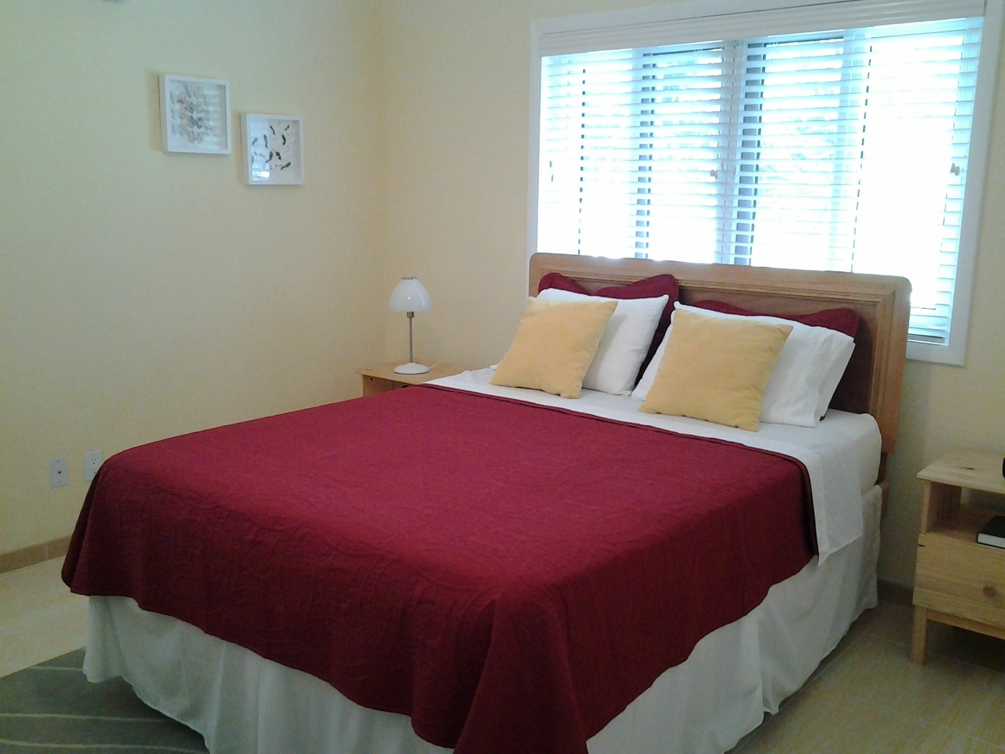 Sir Charles Guest House Palmetto Point Esterno foto